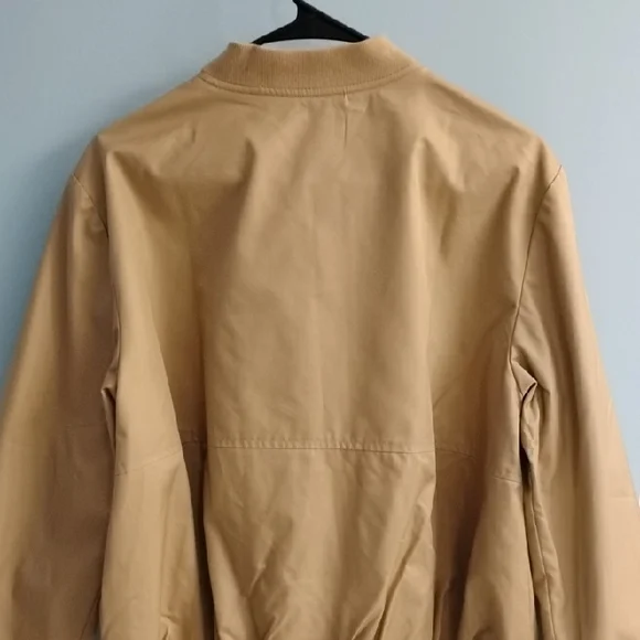 NWT 😍 On 34th  Women's Tan Bomber Jacket Size Medium 💜 - Picture 6 of 7